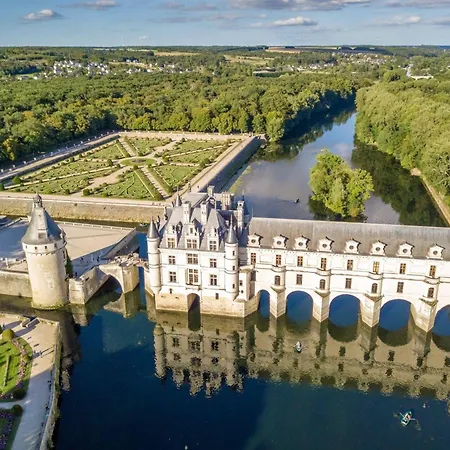 Le Bauchant / Parc Grammont Apartment